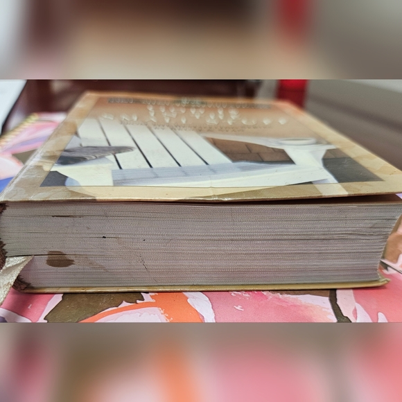 365 One-Minute Meditations from God Is in the Small Stuff - Picture 2 of 7